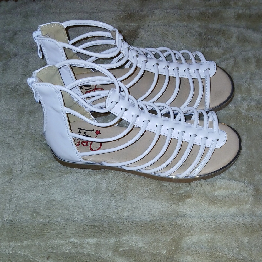 White Strappy Girl Sandals - Picture 4 of 6